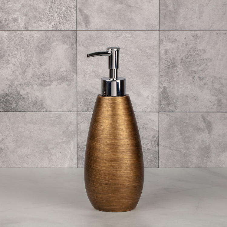 Gold | Urban Oasis lotion pump crafted from durable materials, perfect for everyday use in hospitality settings.